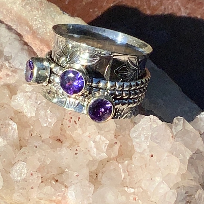 Amethyst 925 Sterling Silver Meditation Ring Size 8 59$